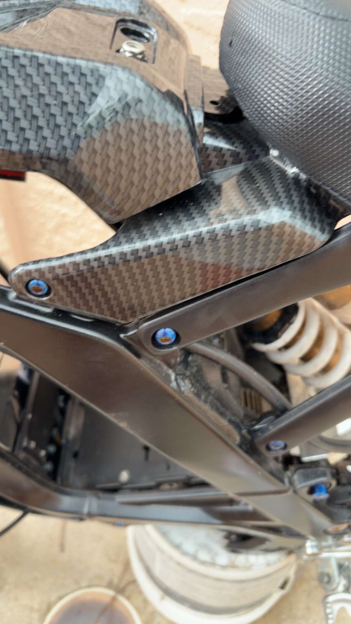 TITANIUM BOLT KIT FOR LBX