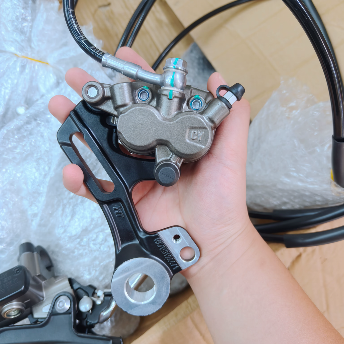 ULTRA BEE HANDBRAKE KIT FOR ARCTIC LEOPARD XE PRO S